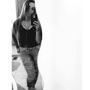 Meet your Posher, Skye